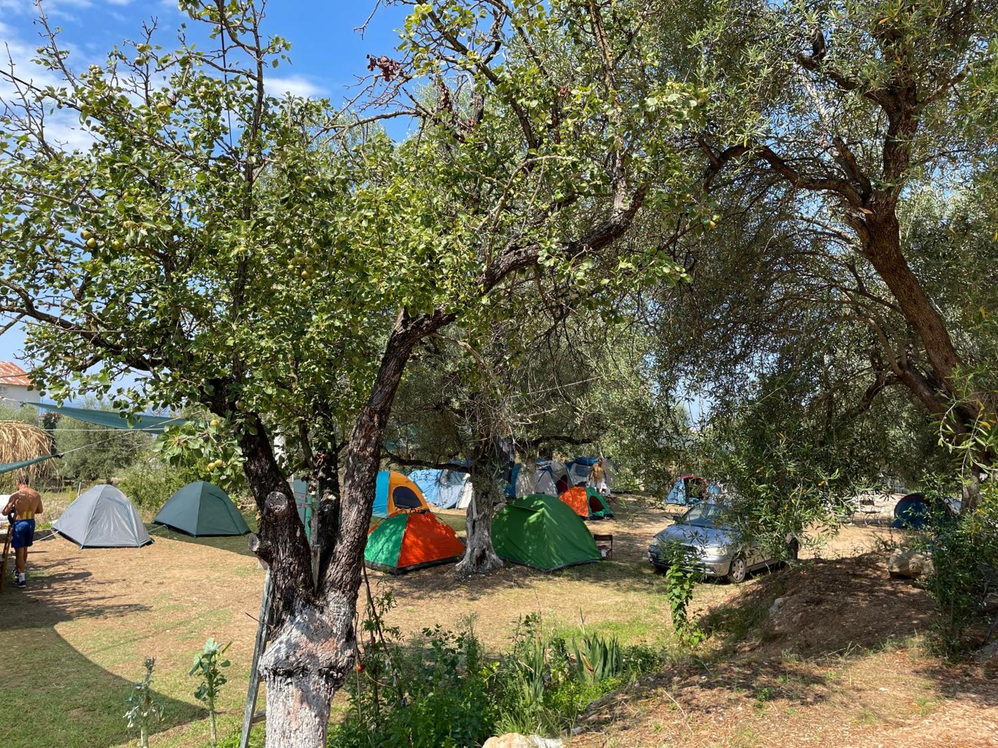 Olive Camping Hotell Himare Exteriör bild